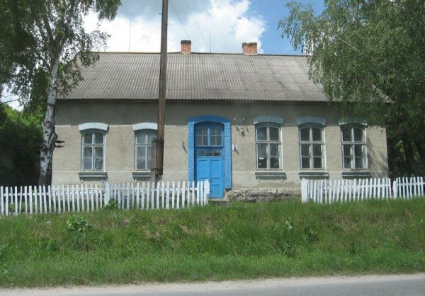 Stara szkoła w Olejowie